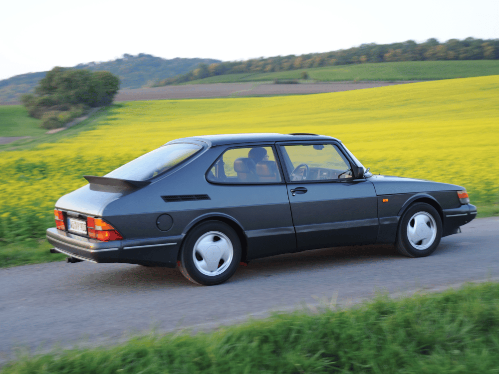 Swedish-Car-Brands-Saab-900-Turbo